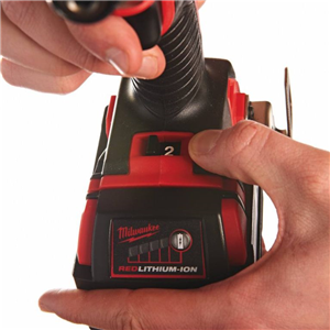 MM ZAKRĘTARKA UDAROWA HEX1/4' M18 BID-0