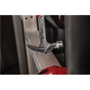 MO Młotek ciesielski pazur zakrzywiony 570g